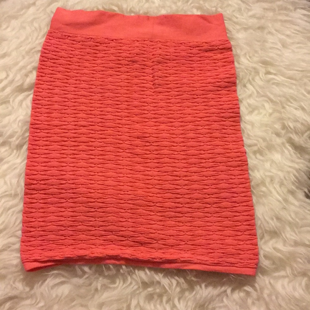 3 for $10 NWOT Elastic mini skirt